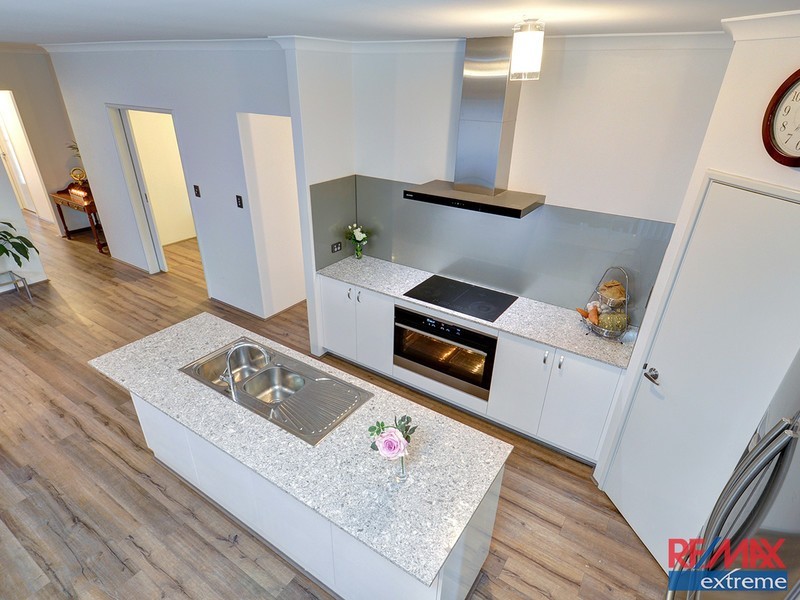 12 Basedow Chase, Banksia Grove WA 6031