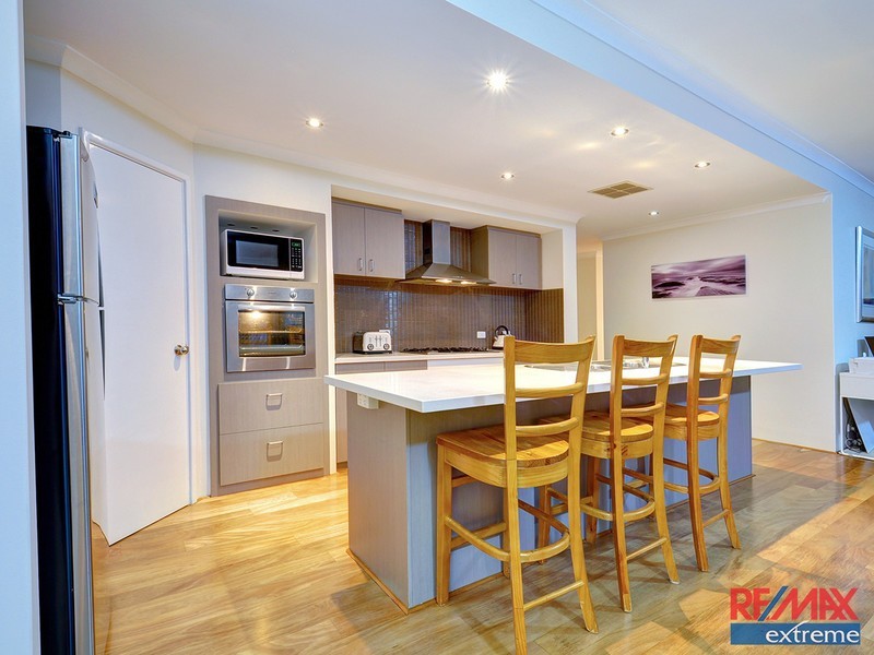 40 Wyatt Road, Hocking WA 6065