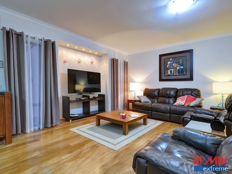 40 Wyatt Road, Hocking WA 6065