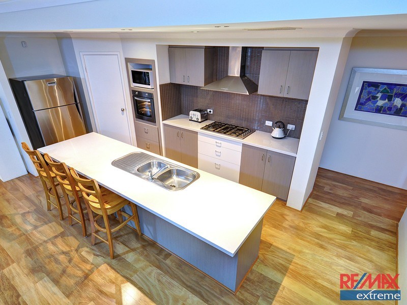 40 Wyatt Road, Hocking WA 6065