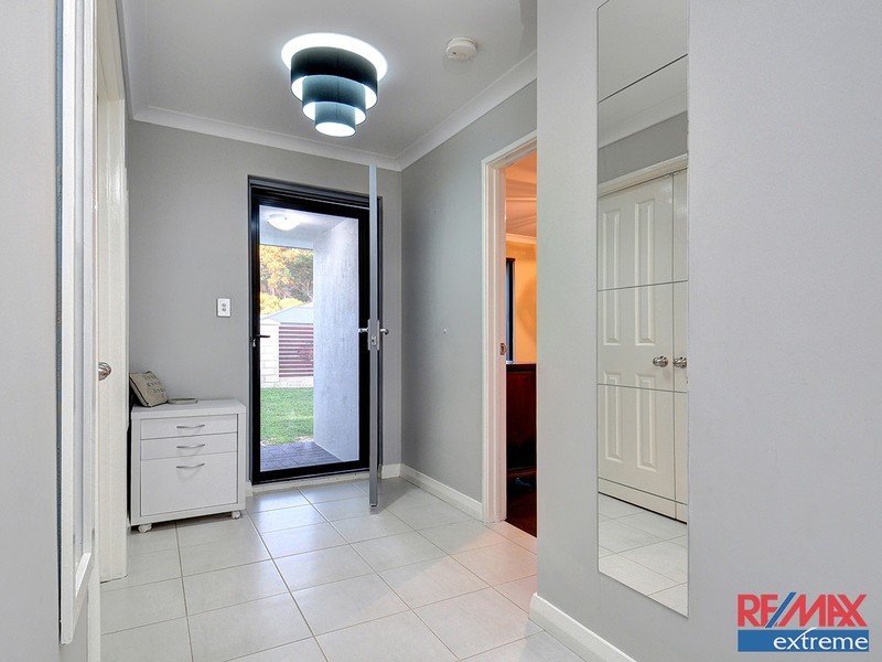 16 Stockholm Road, Wanneroo WA 6065