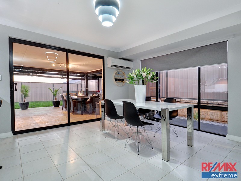 16 Stockholm Road, Wanneroo WA 6065