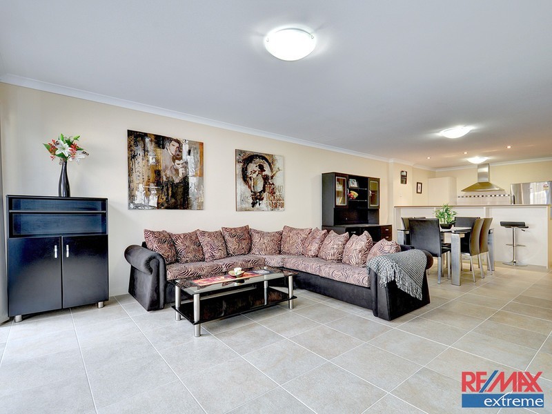 27 Zingarello Street, Pearsall WA 6065