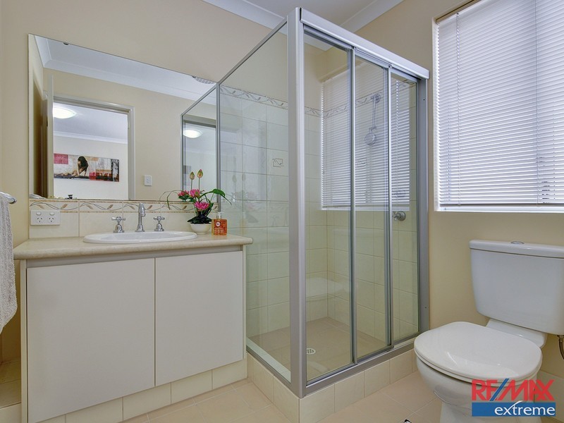 27 Zingarello Street, Pearsall WA 6065