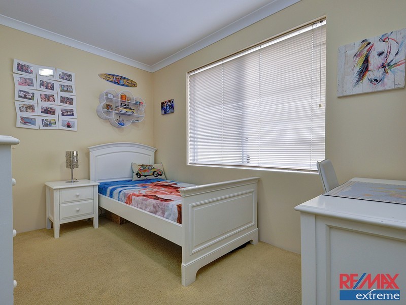 27 Zingarello Street, Pearsall WA 6065