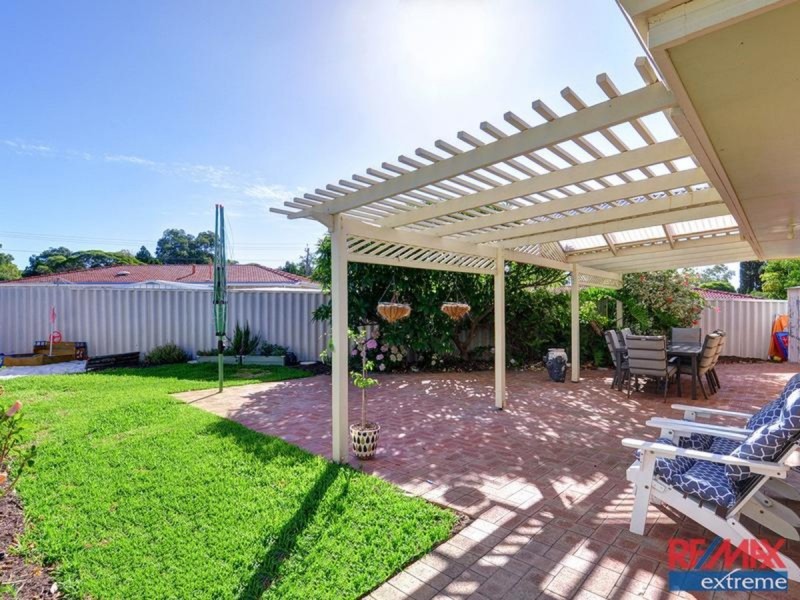 5B Glen Place, Hocking WA 6065