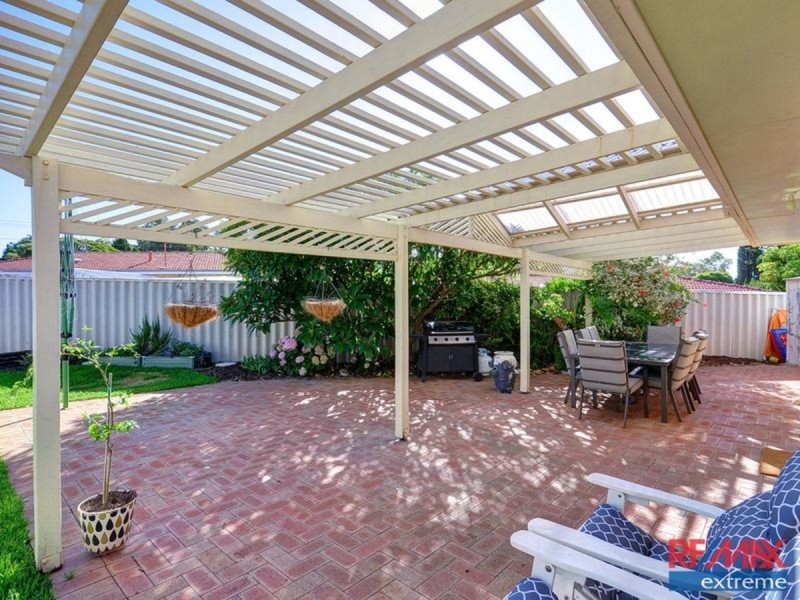 5B Glen Place, Hocking WA 6065