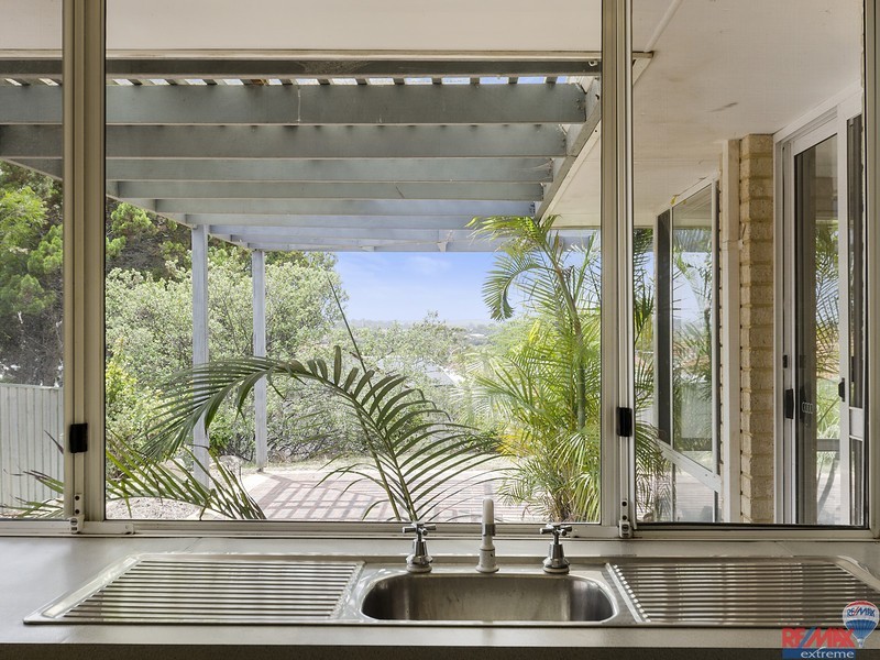 7 Sandow Green, Clarkson WA 6030