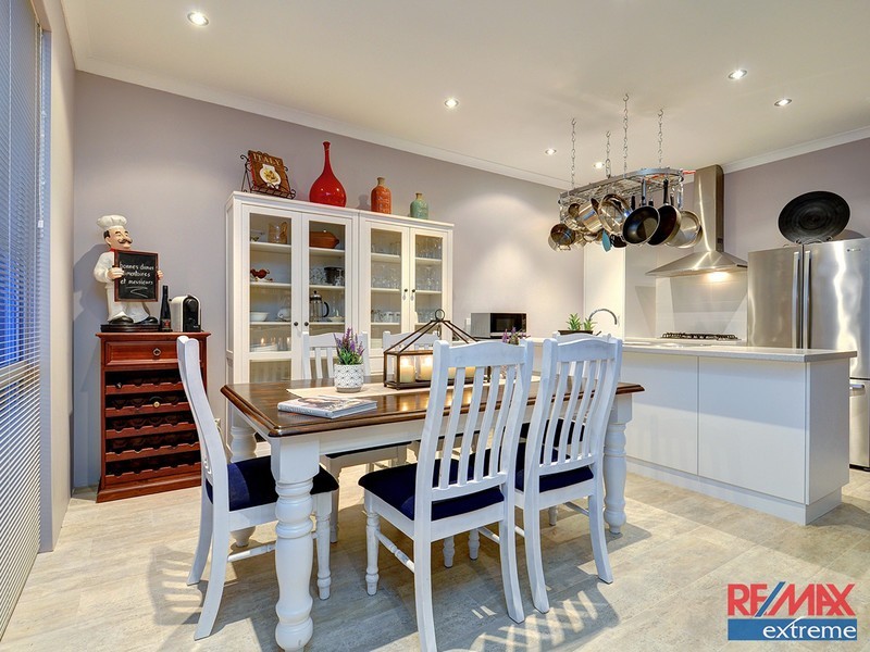 52 Bauer Circle, Banksia Grove WA 6031