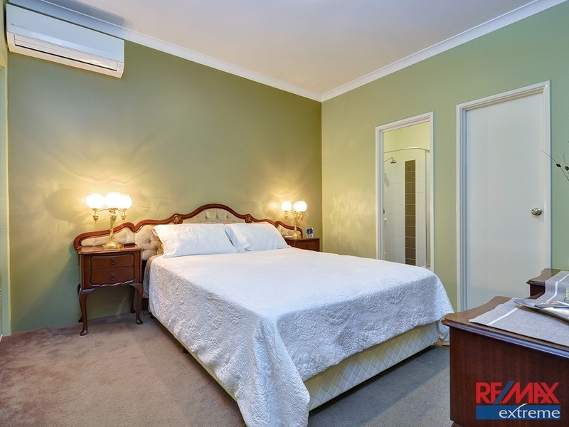 52 Bauer Circle, Banksia Grove WA 6031