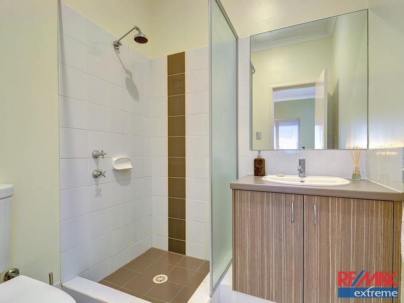 52 Bauer Circle, Banksia Grove WA 6031