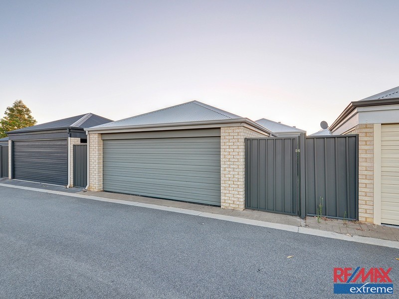 52 Bauer Circle, Banksia Grove WA 6031