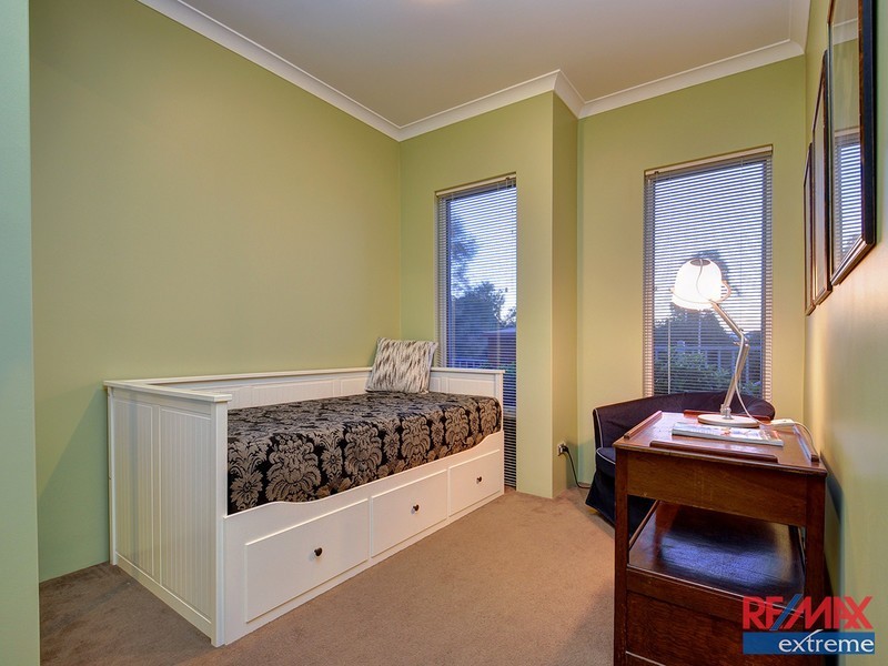 52 Bauer Circle, Banksia Grove WA 6031