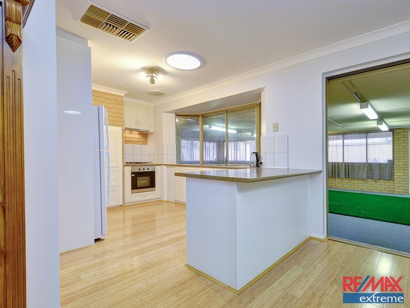 19 Sapling Way, Hocking WA 6065