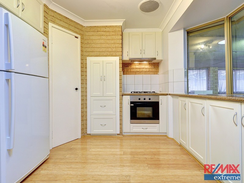 19 Sapling Way, Hocking WA 6065