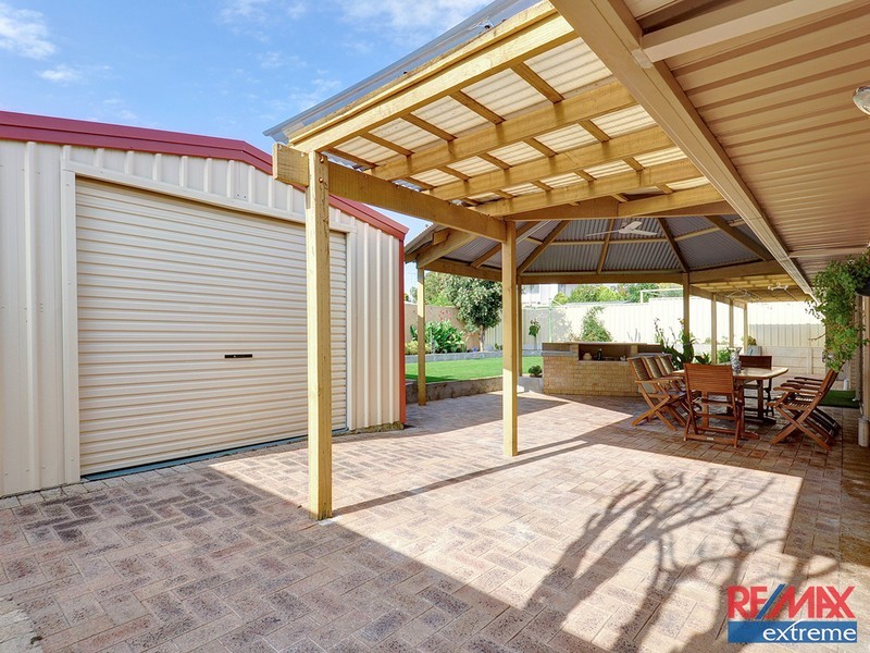 19 Sapling Way, Hocking WA 6065