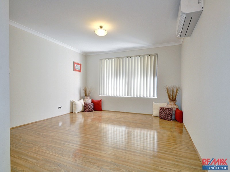 15 Verdello Way, Pearsall WA 6065