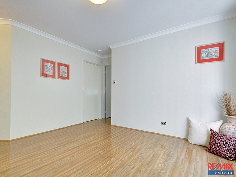 15 Verdello Way, Pearsall WA 6065