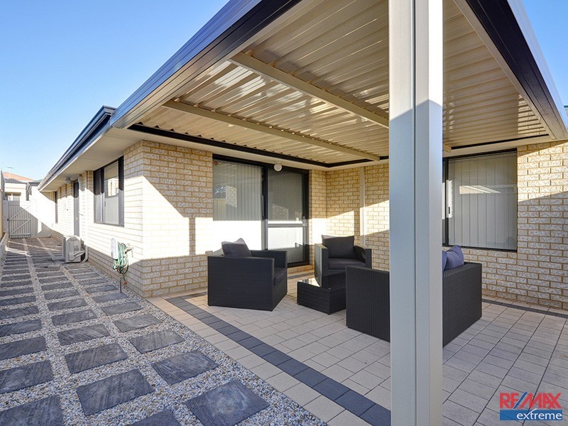 15 Verdello Way, Pearsall WA 6065