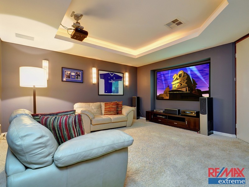 60 Wicklow Circle, Darch WA 6065