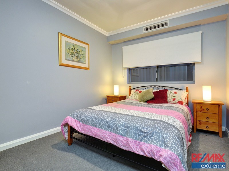 60 Wicklow Circle, Darch WA 6065