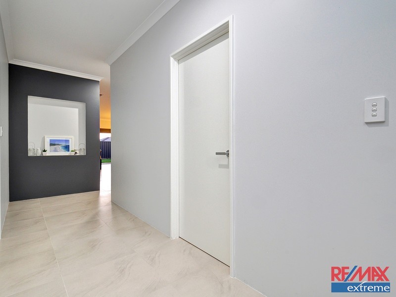 10 Basedow Chase, Banksia Grove WA 6031
