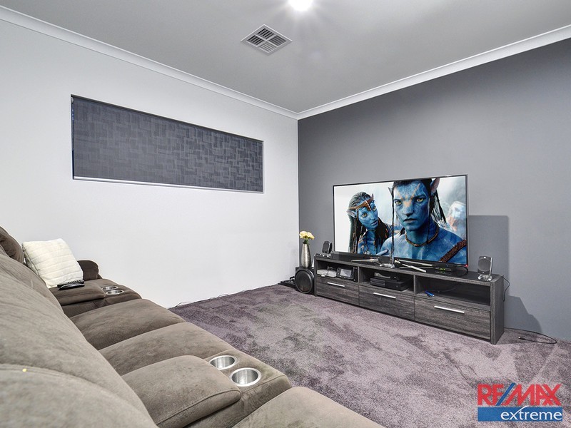 10 Basedow Chase, Banksia Grove WA 6031