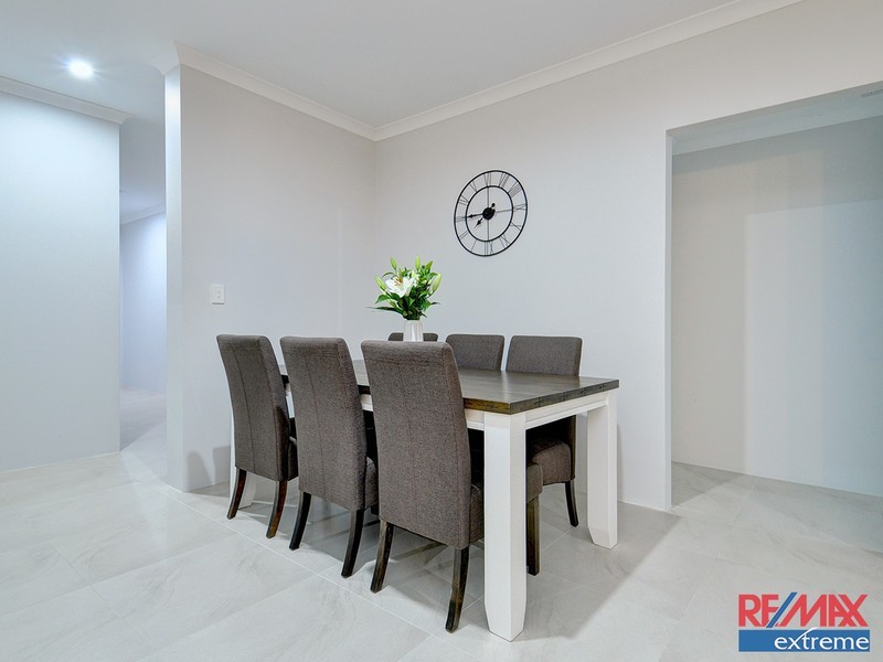 10 Basedow Chase, Banksia Grove WA 6031