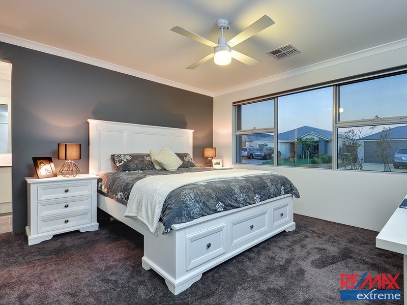 10 Basedow Chase, Banksia Grove WA 6031