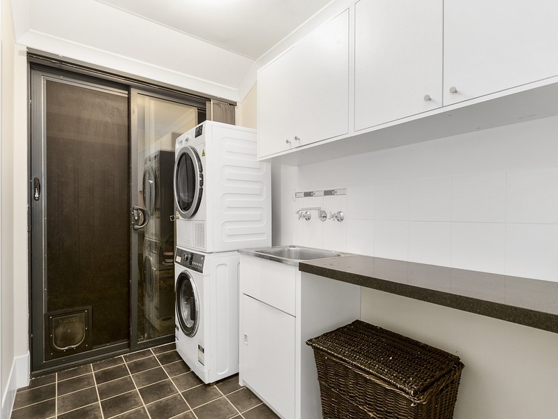 6 Boldwood Road, Banksia Grove WA 6031