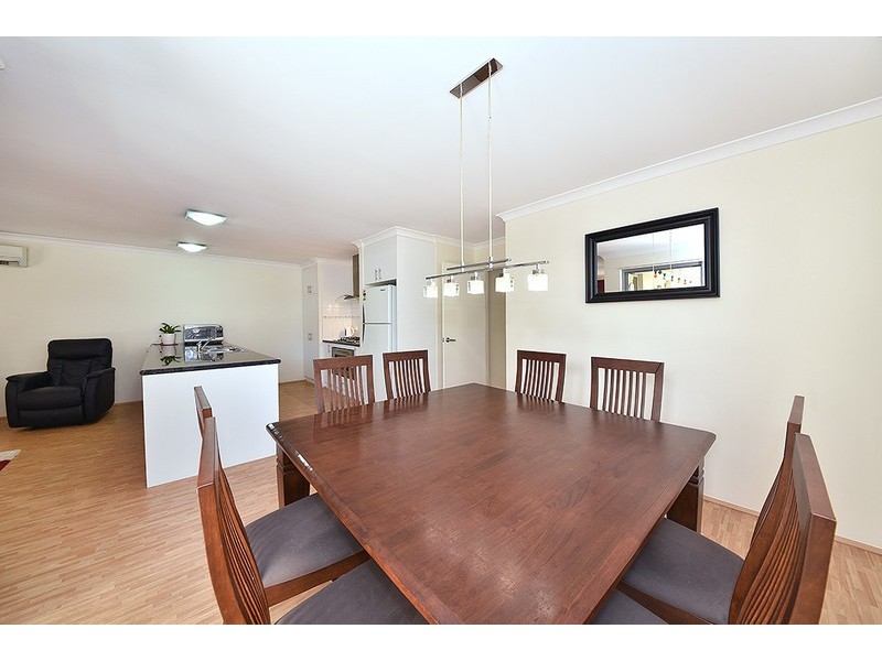 37 Rosinski Circle, Tapping WA 6065