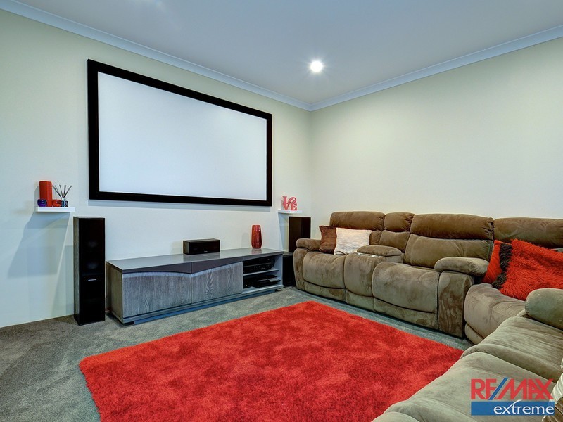 32 Castroreale Boulevard, Sinagra WA 6065