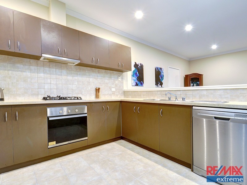 32 Castroreale Boulevard, Sinagra WA 6065