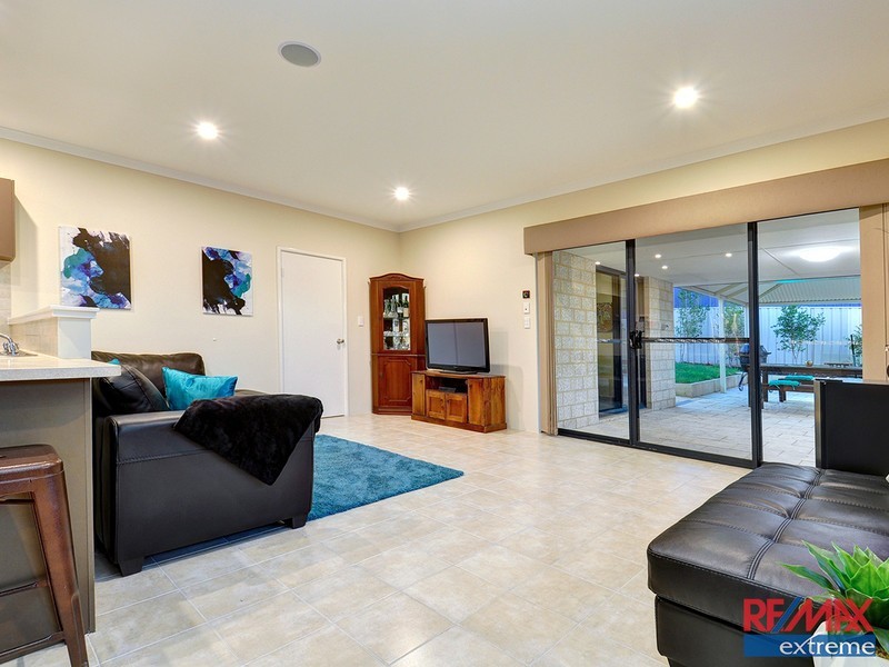 32 Castroreale Boulevard, Sinagra WA 6065