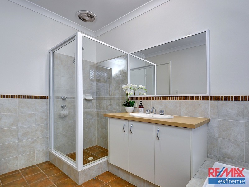 32 Castroreale Boulevard, Sinagra WA 6065