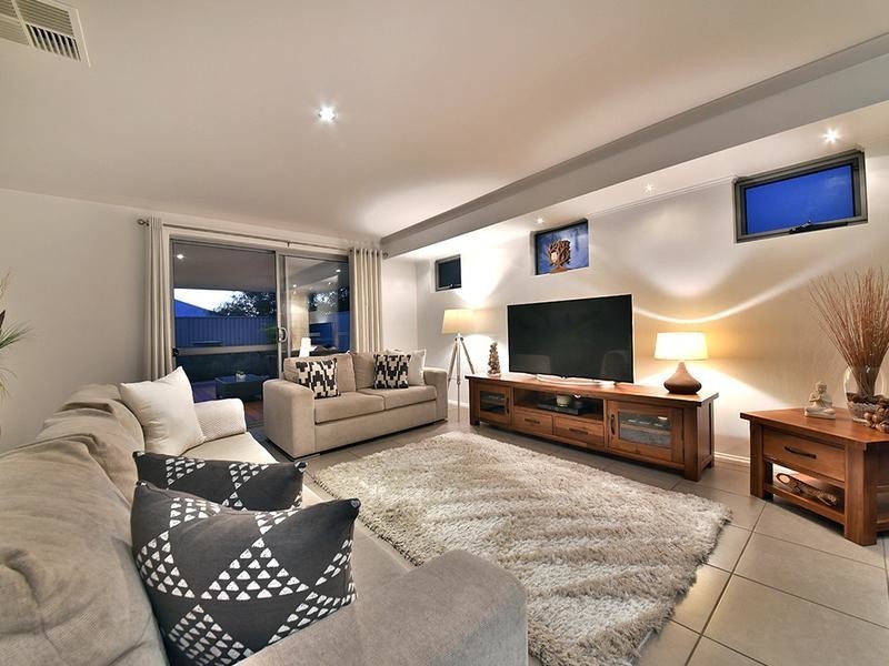 14 Chesstree Avenue, Alkimos WA 6038