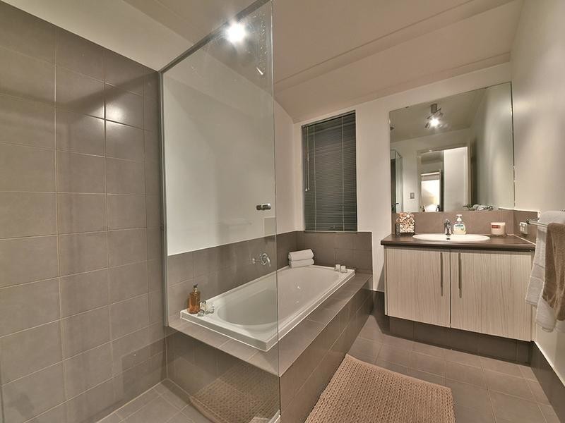 14 Chesstree Avenue, Alkimos WA 6038