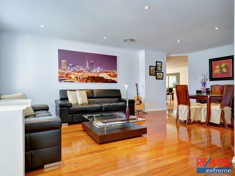 96 Manchester Drive, Hocking WA 6065