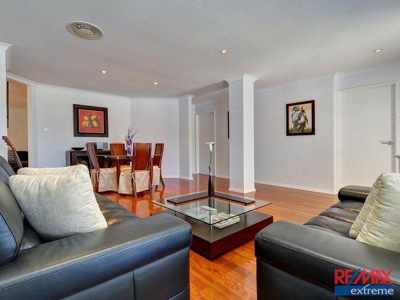 96 Manchester Drive, Hocking WA 6065