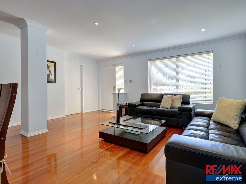 96 Manchester Drive, Hocking WA 6065