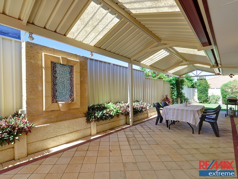 96 Manchester Drive, Hocking WA 6065