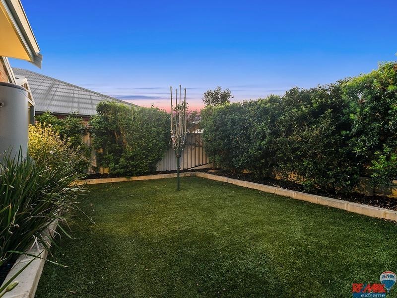 47 Merrang Circuit, Carramar WA 6031