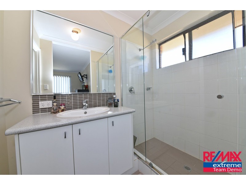 25 Spring Hill, Tapping WA 6065