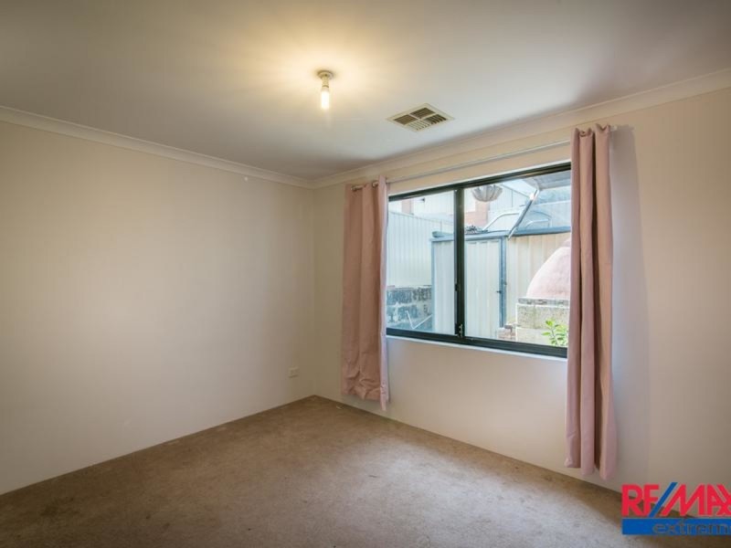 37 Labianca Vista, Carramar WA 6031