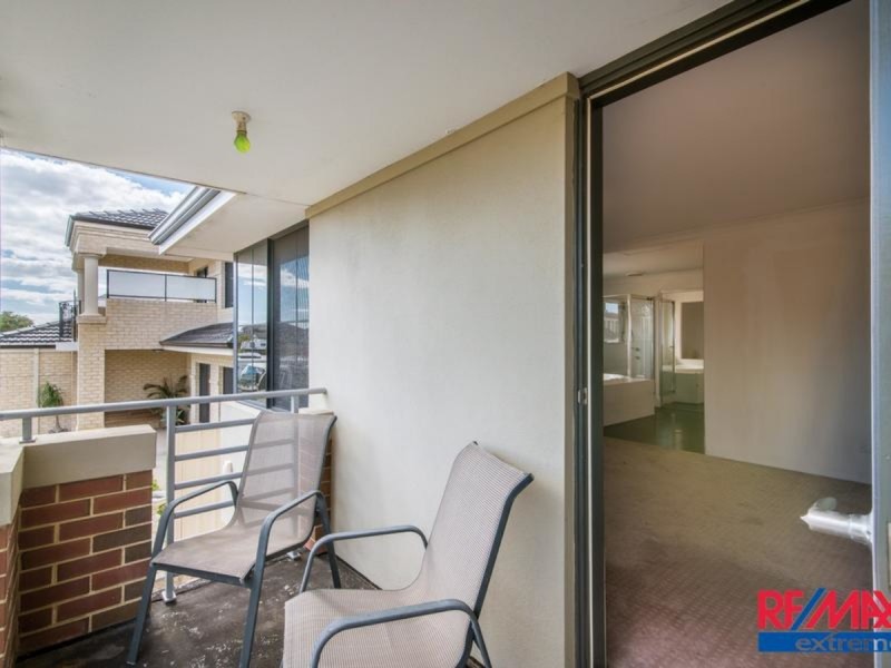 37 Labianca Vista, Carramar WA 6031
