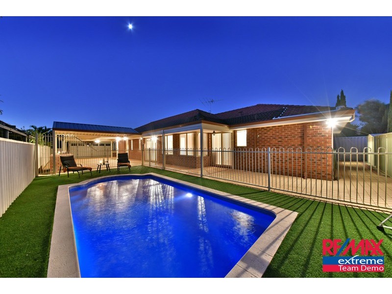 38 Clarafield Meander, Tapping WA 6065