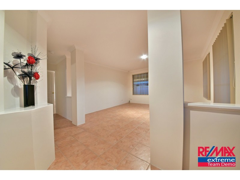 38 Clarafield Meander, Tapping WA 6065