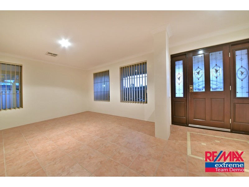 38 Clarafield Meander, Tapping WA 6065