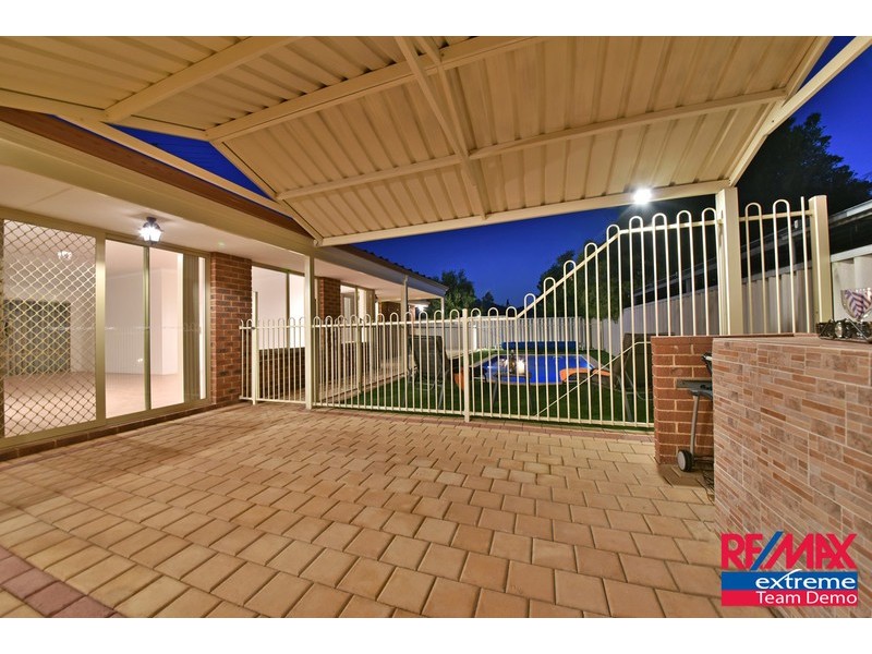 38 Clarafield Meander, Tapping WA 6065