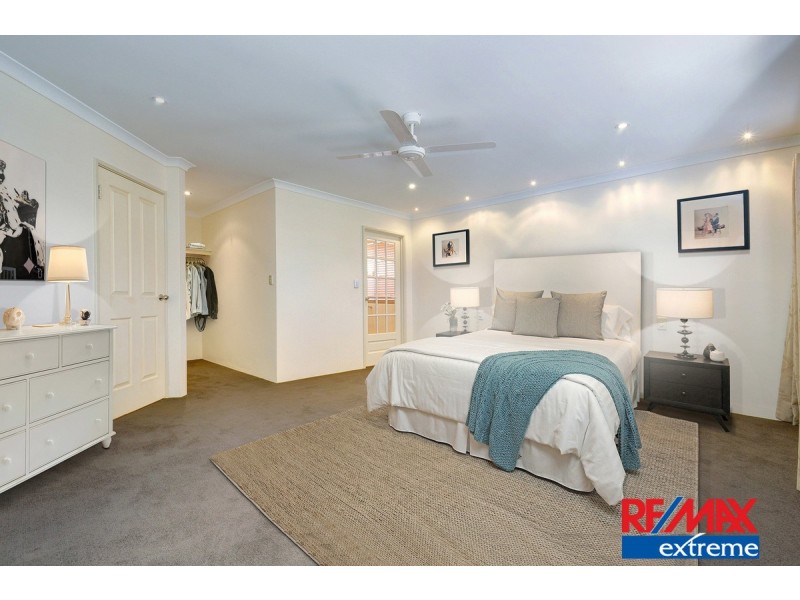 8 Indiana Way, Hocking WA 6065